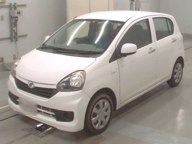 232 DAIHATSU MIRA E S LA300S 2014 г. (CAA Tokyo)